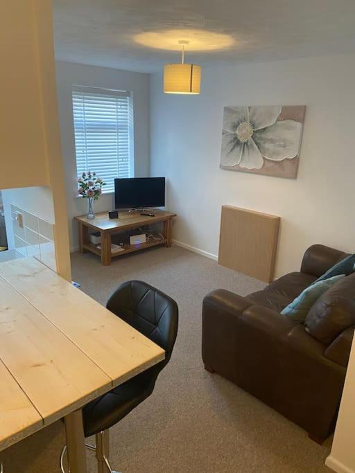 One Bedroom Ground Floor Flat Central Chichester Exterior photo